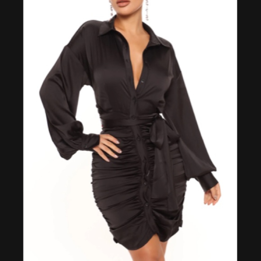 Elegant Black Long Sleeve Dress
